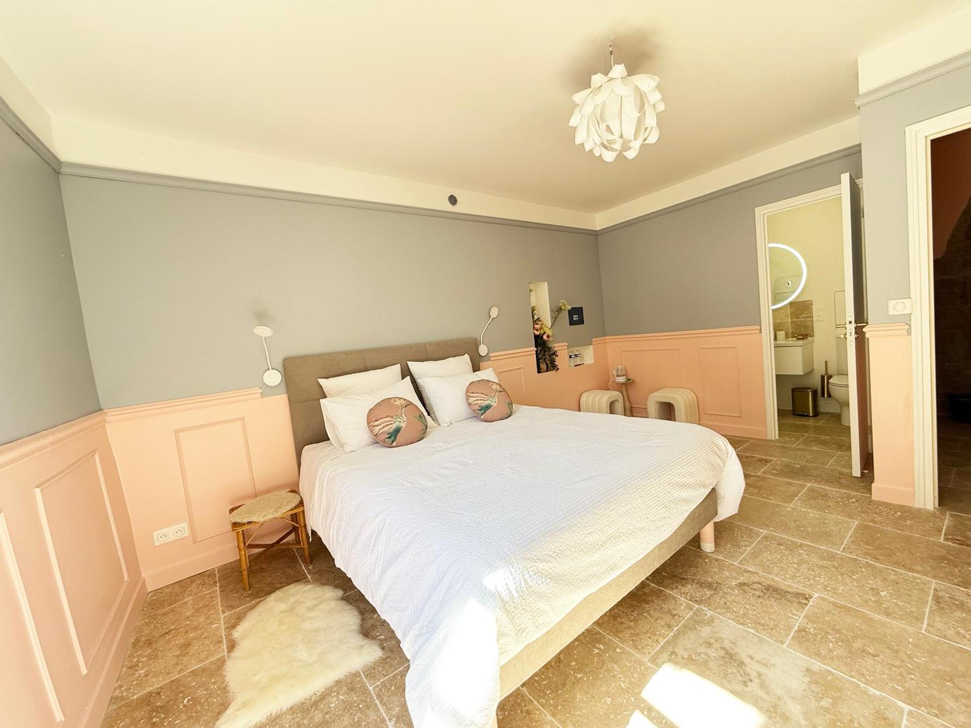 Gite De La Tour Saint-Guilhem-le-Desert Εξωτερικό φωτογραφία
